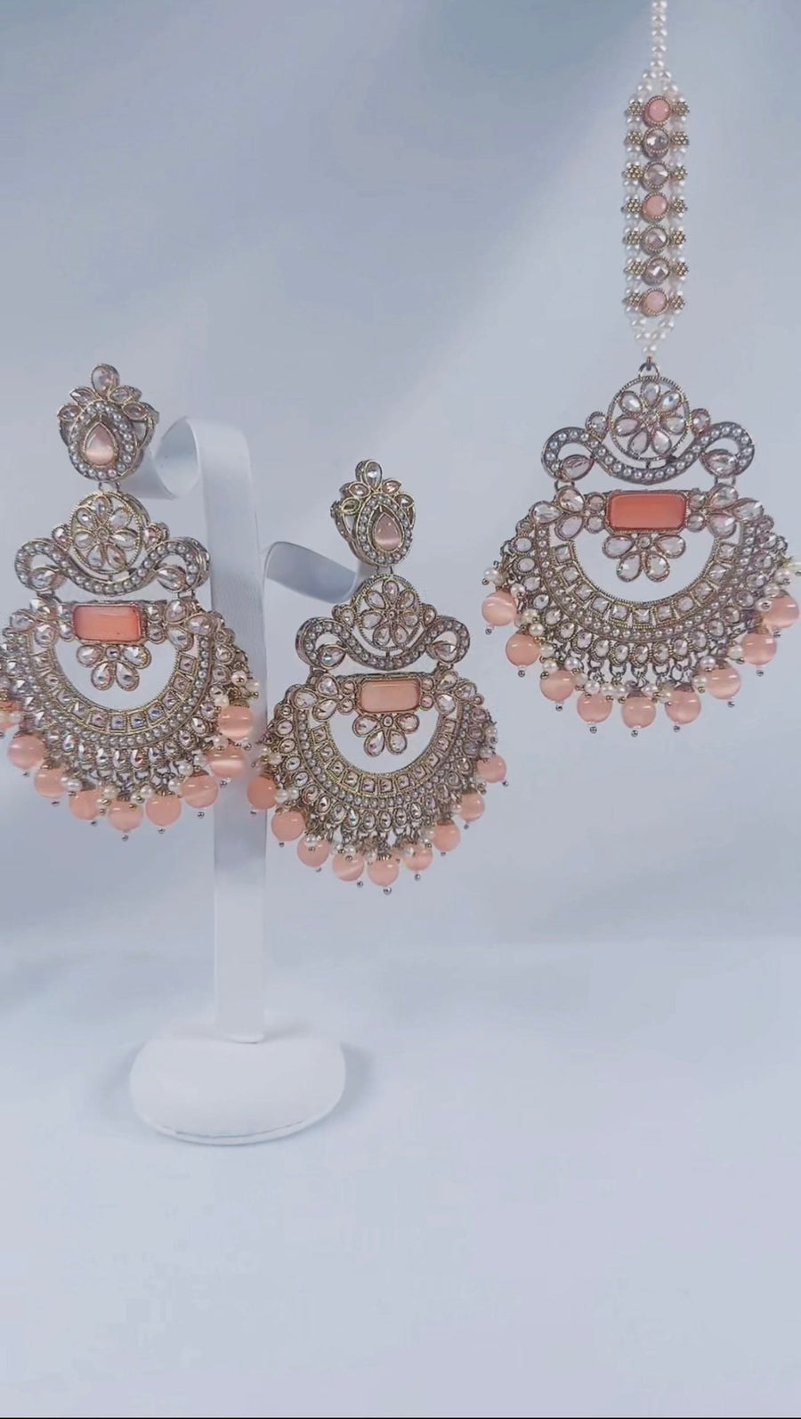 Basma Orange Gold & Pearl Tikka and earring set - Bijoux Pieces