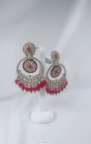 Cyra : Maroon & gold earrings with tikka - Bijoux Pieces